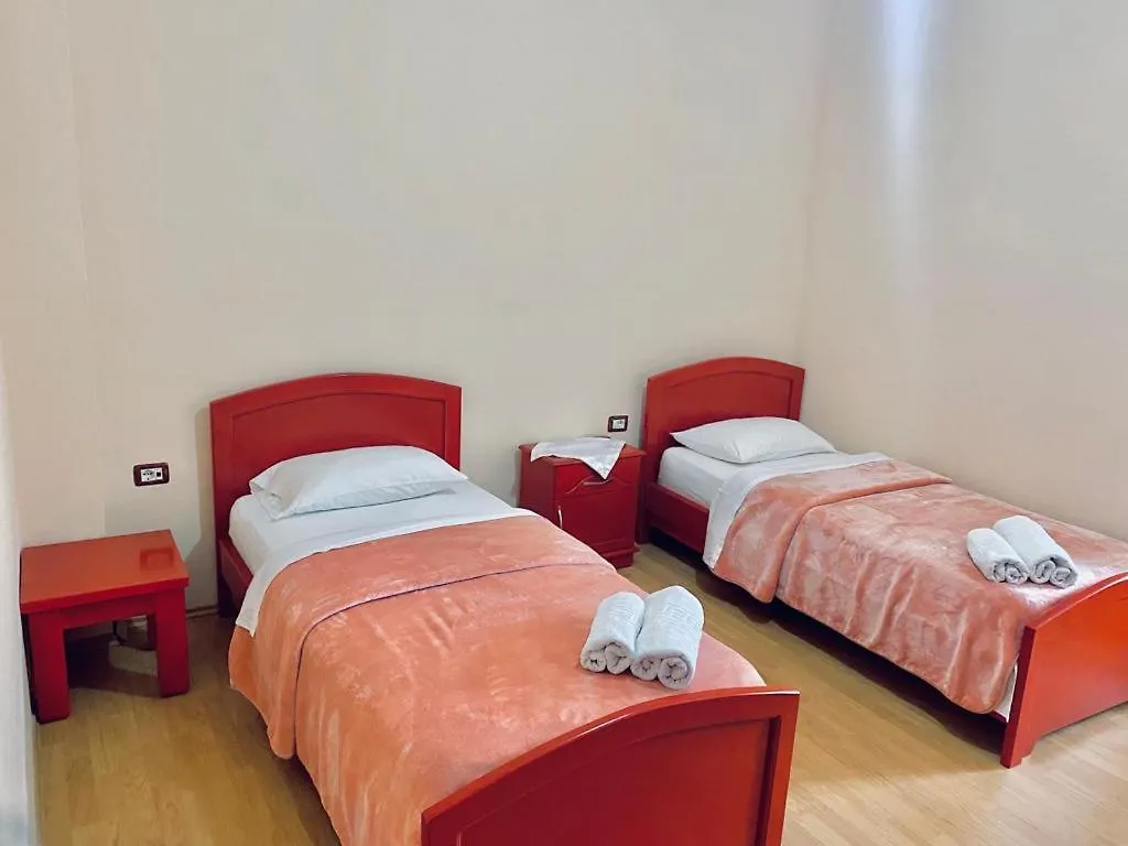 Hotel Restorant Viktoria Gjirokastër 3*,  Albania